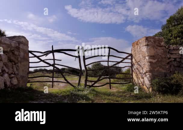 Farm wall and gate Stock Videos & Footage - HD and 4K Video Clips - Alamy