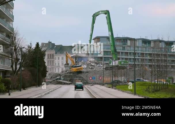 Demolition tower block on Stock Videos & Footage - HD and 4K Video ...