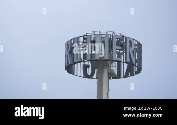 Spinning sign Stock Videos & Footage - HD and 4K Video Clips - Alamy