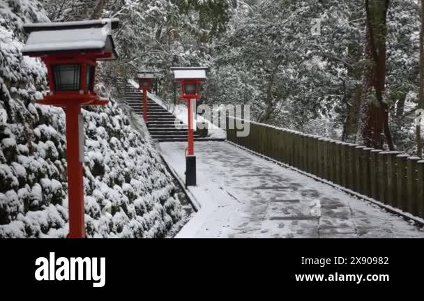 Pathway on mountain Stock Videos & Footage - HD and 4K Video Clips - Alamy