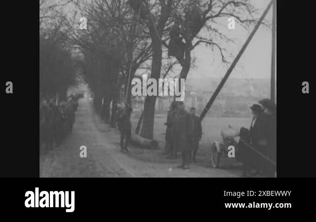 World War I, Gen. Howze reviewing victorious troops, the 4th Inf. in ...