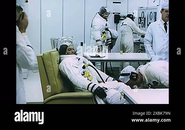 Apollo 11 crew 1969 Stock Videos & Footage - HD and 4K Video Clips - Alamy