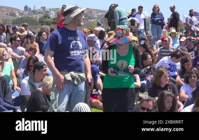 Sanders rally Stock Videos & Footage - HD and 4K Video Clips - Alamy