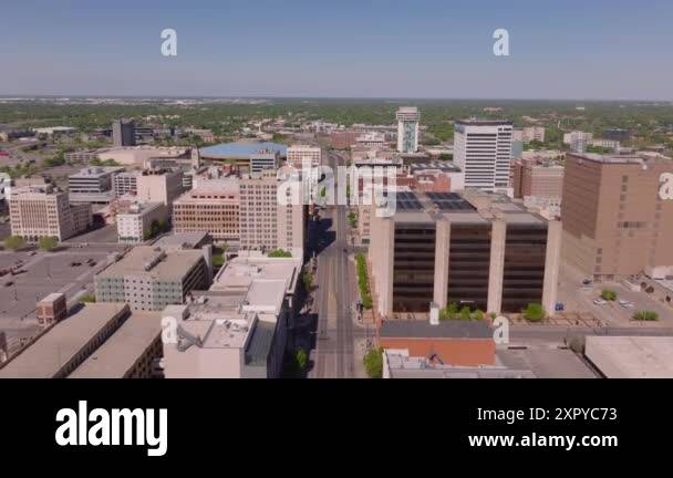 Wichita skyline Stock Videos & Footage - HD and 4K Video Clips - Alamy
