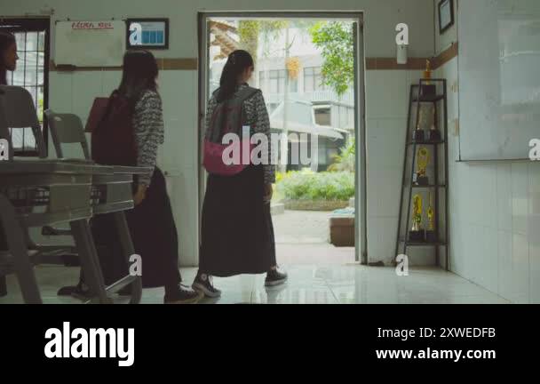 Nun uniforms Stock Videos & Footage - HD and 4K Video Clips - Alamy