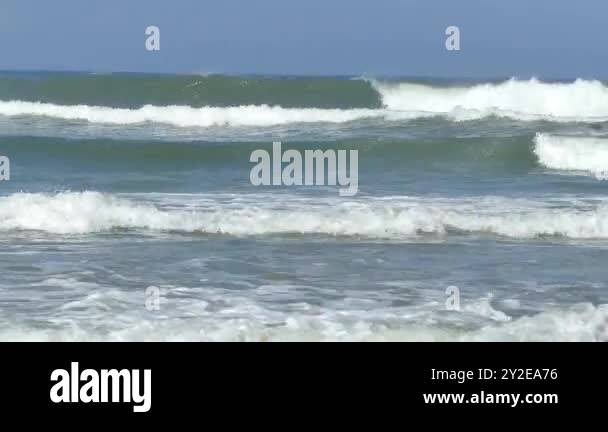 Vido des remous des vagues de l'ocean atlantique landais part7 Stock ...