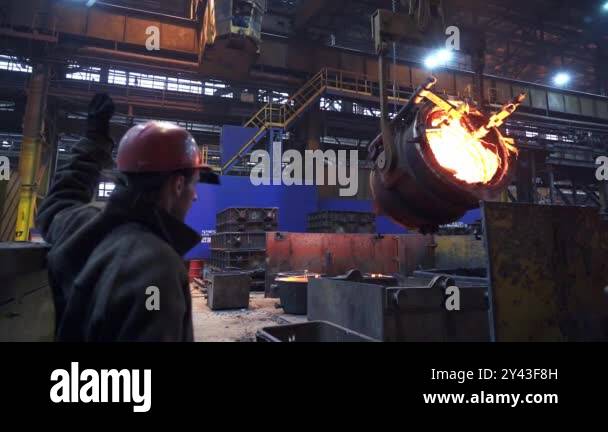Molten metal flow Stock Videos & Footage - HD and 4K Video Clips - Alamy