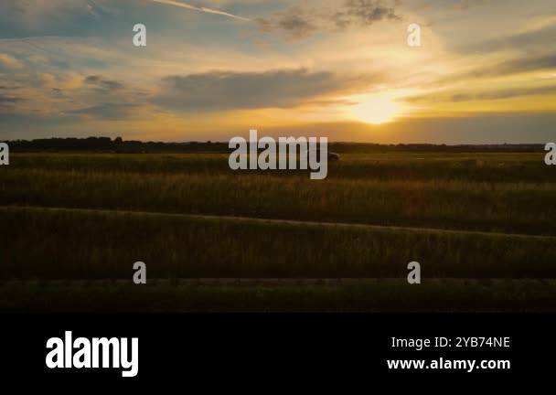 4x4 routes Stock Videos & Footage - HD and 4K Video Clips - Alamy