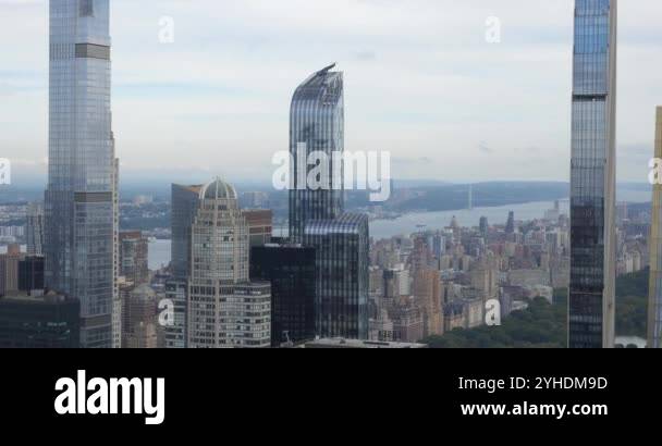 City Skyline and Iconic Architecture. stunning skyline of a vibrant ...