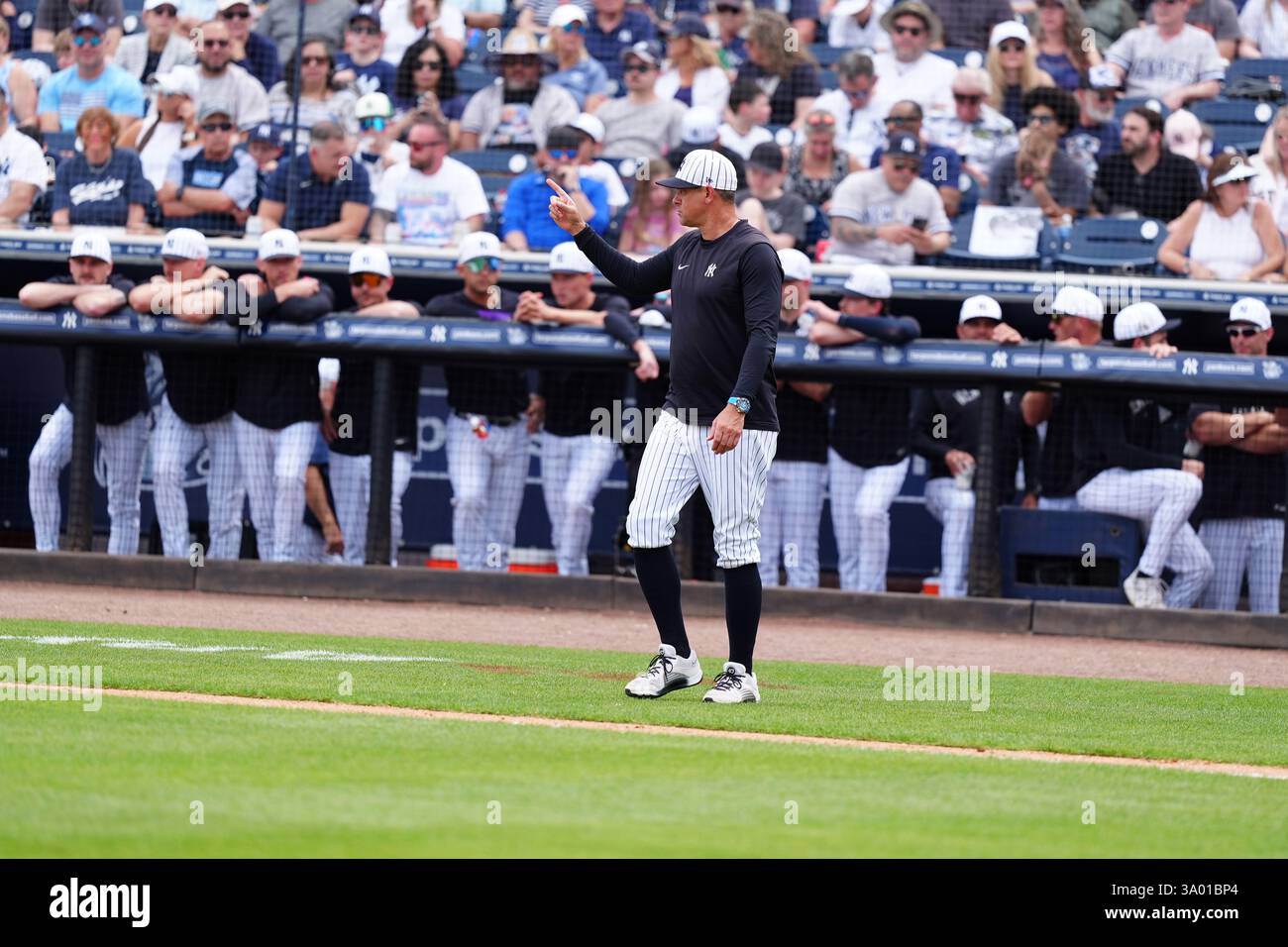 TAMPA, FL - MARCH 01: New York Yankees manager Aaron Boone (13) makes a ...