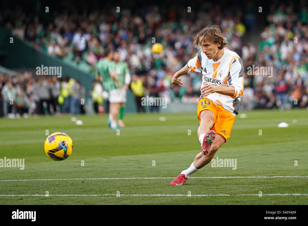 Luka Modric (Real Madrid) before LaLiga match between Real Betis and ...