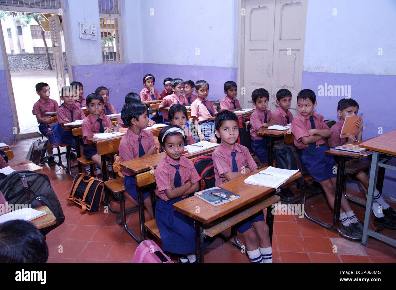 Indian schools student hi-res stock photography and images - Alamy