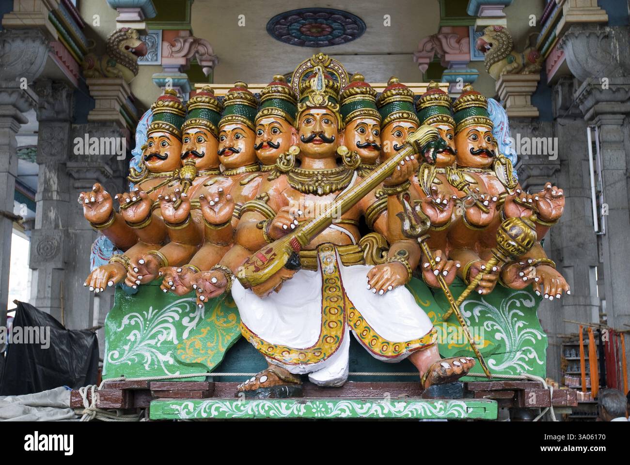 Ten headed wooden demon Ravana in Arunachaleshwara temple Chola Period ...