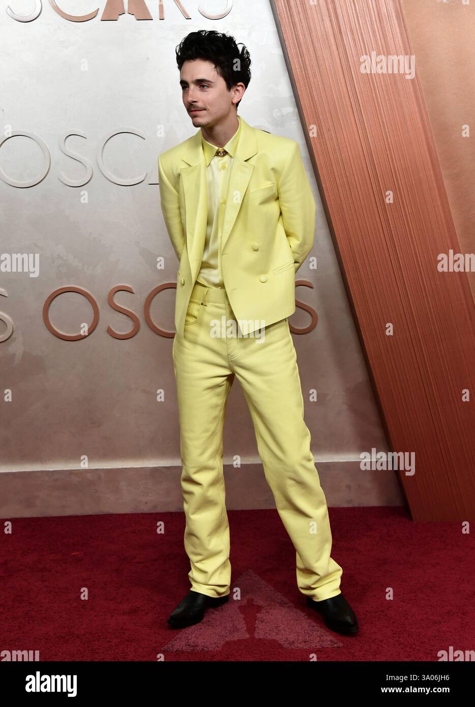 Timothee Chalamet arrives at the Oscars on Sunday, March 2, 2025, at ...