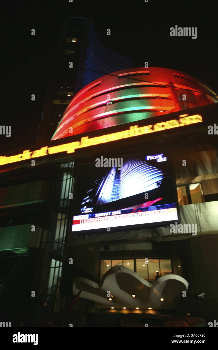 Bombay Stock Market decorated with lights during Diwali Deepawali celebrations in Bombay Mumbai, Maharashtra, India, Asia Stock Photo