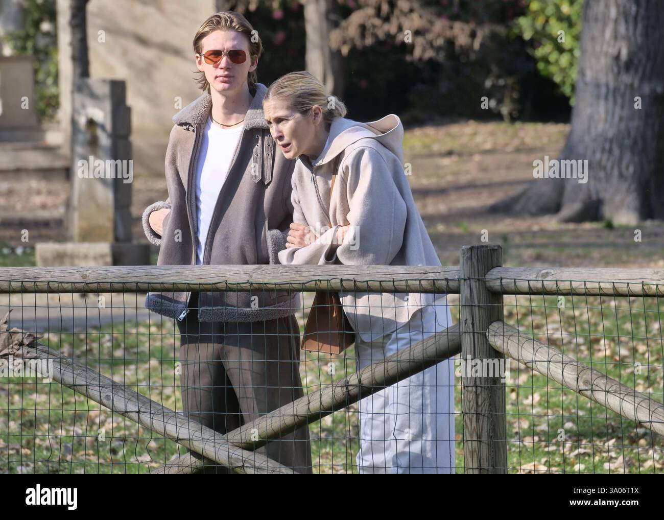 American actress Kelly Rutherford walking with her son Hermés Gustaf