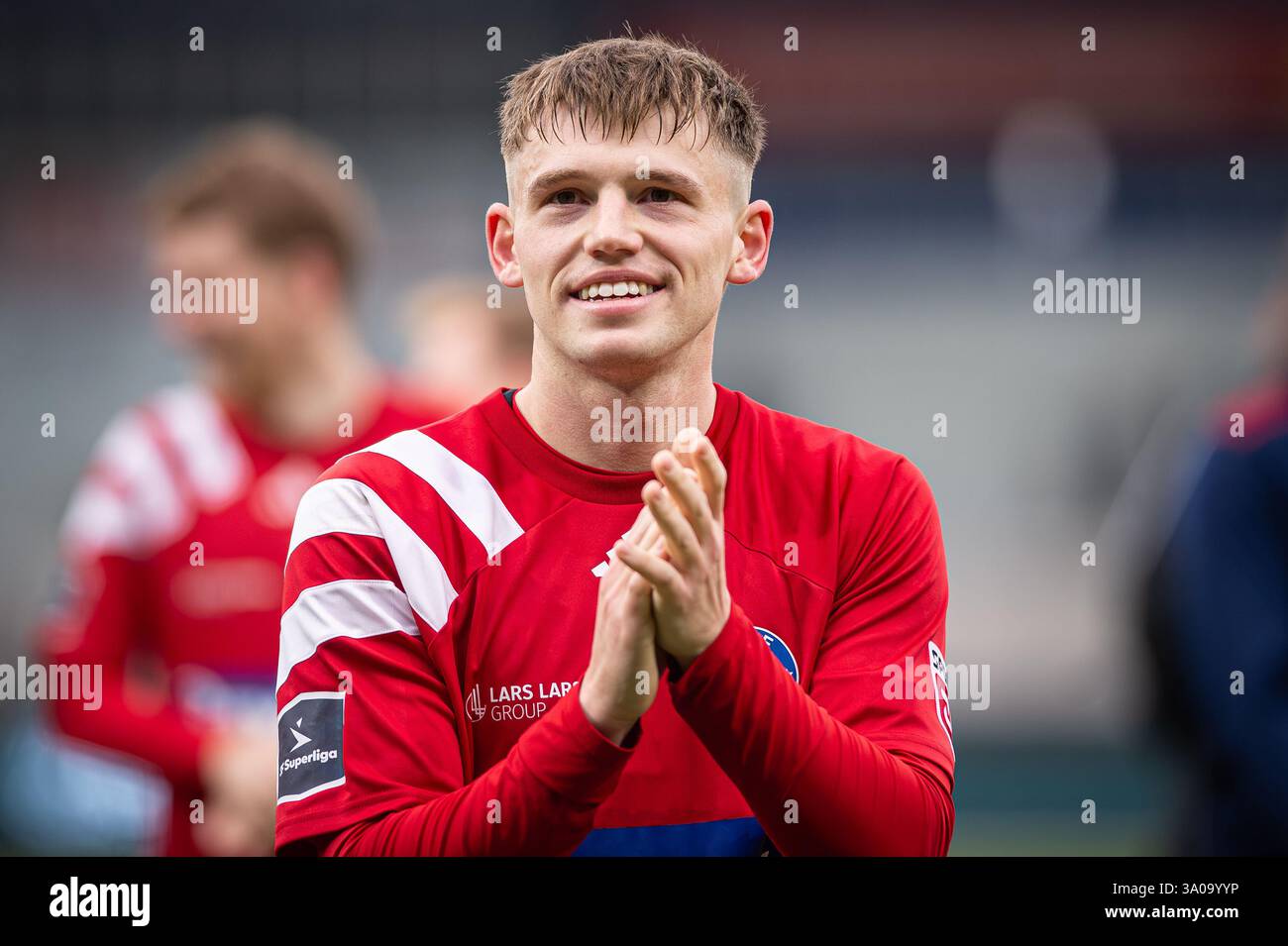 Sif sjf hi-res stock photography and images - Alamy