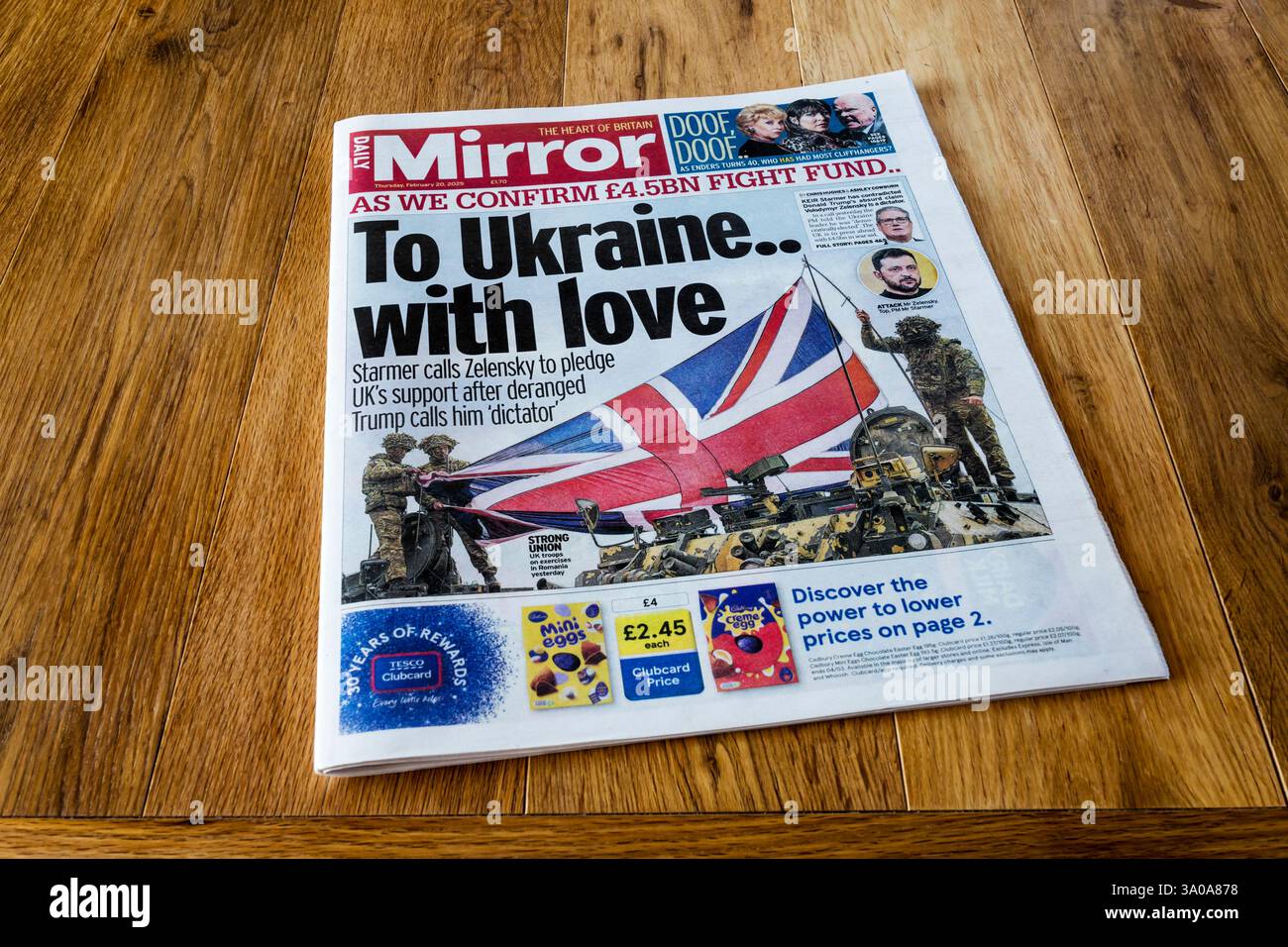 Daily mirror newspaper hi-res stock photography and images - Alamy