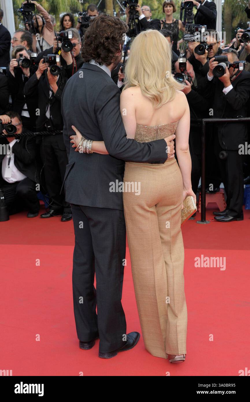 Rachel Rear MICHAEL SHEEN & RACHEL McADAMS .arrives at the 'Sleeping Beauty ...