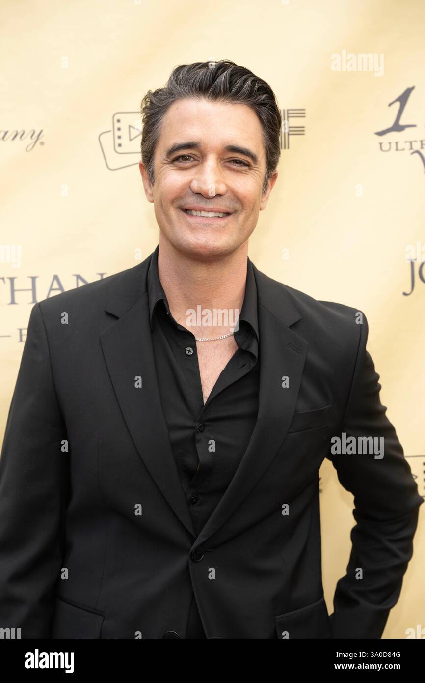 Actor Gilles Marini attends The Icons Of Hollywood Oscar Viewing Soiree ...