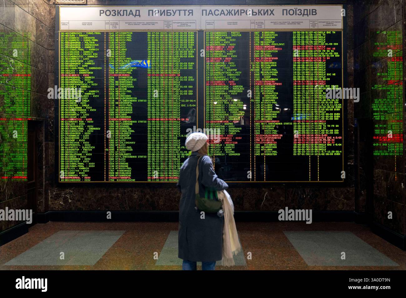 Kyiv Kyiv City Ukraine 3rd Mar 2025 Passenger In Front Of 