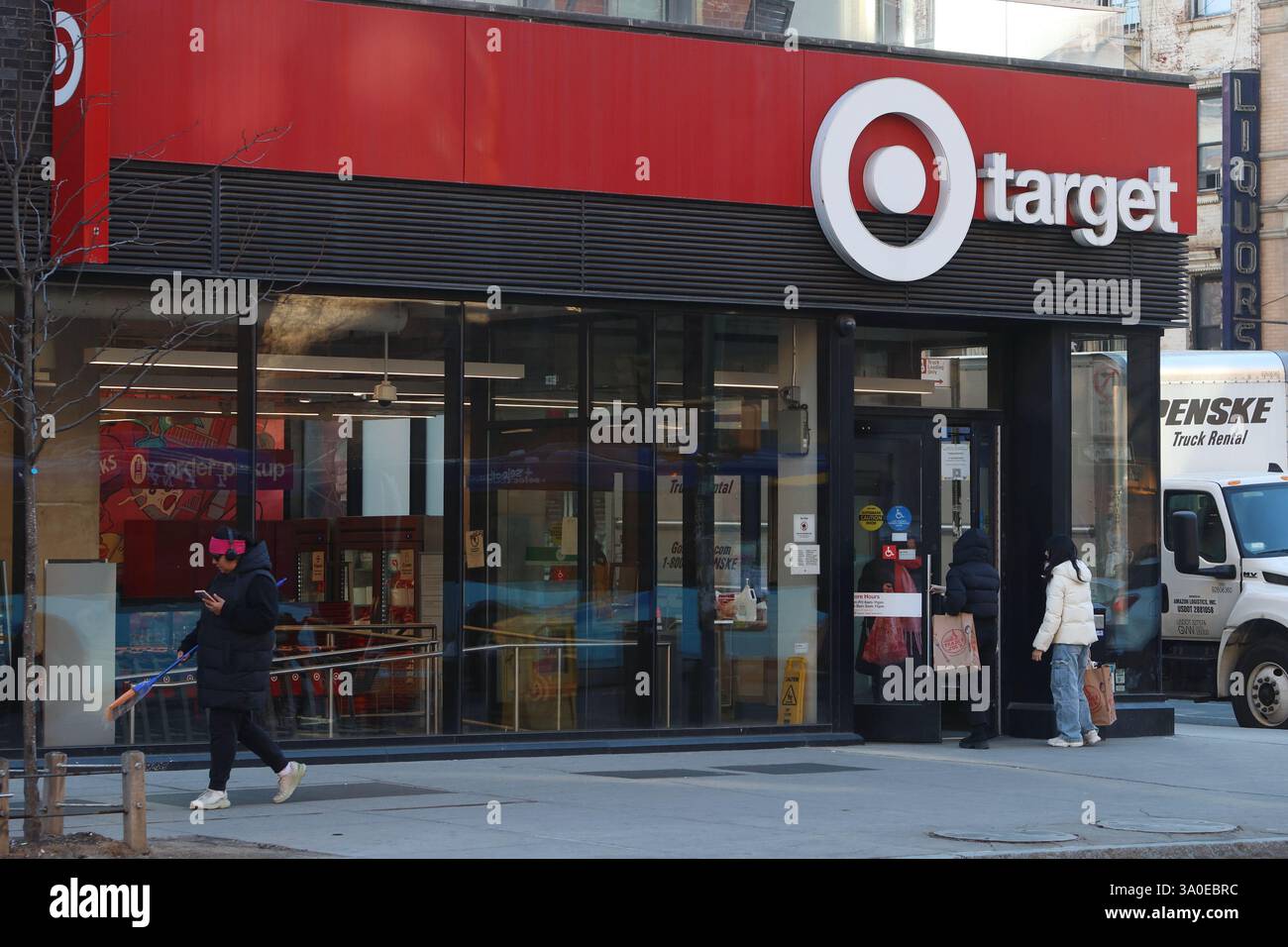 TARGET NEW YORK NY visual data 4