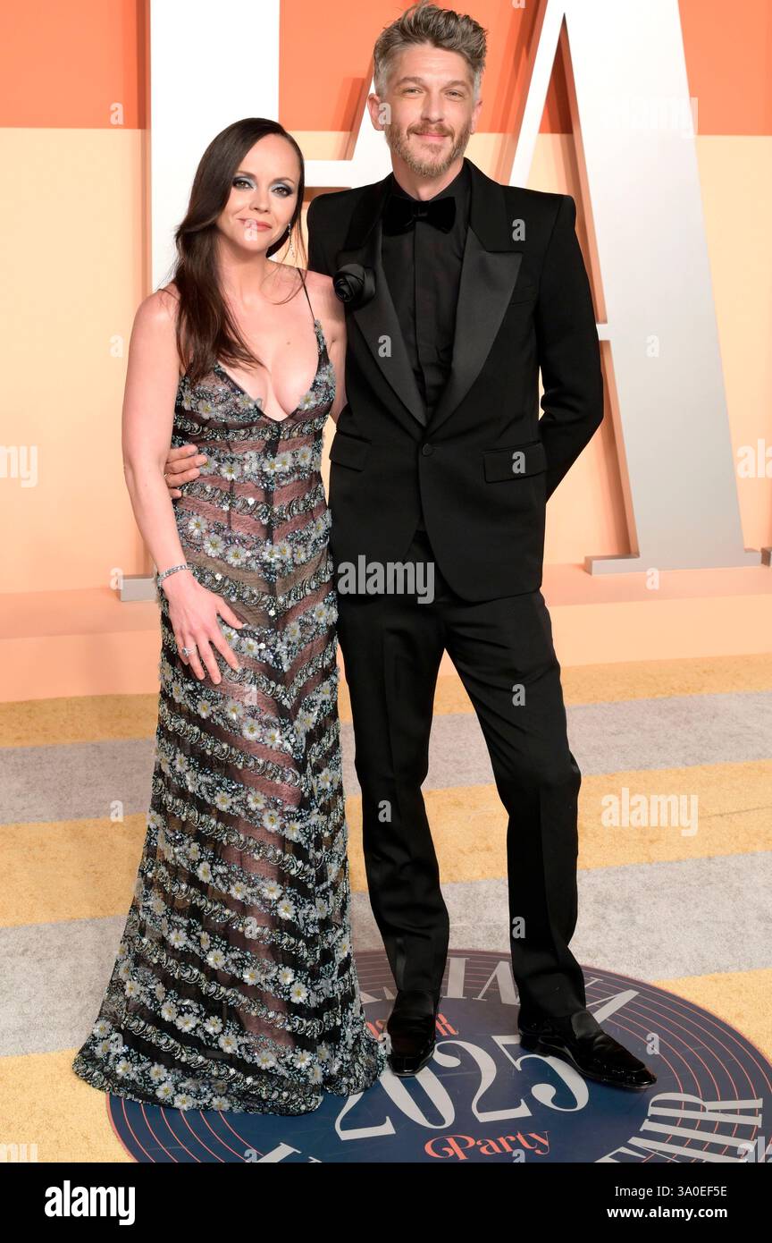 Christina Ricci mit Ehemann Mark Hampton bei der Vanity Fair Oscar ...