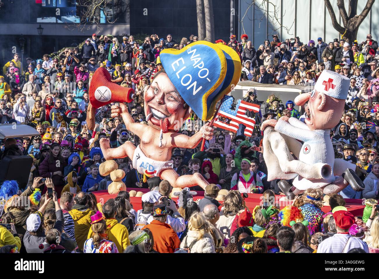 Rose Monday parade in Duesseldorf, themed float by float builder ...
