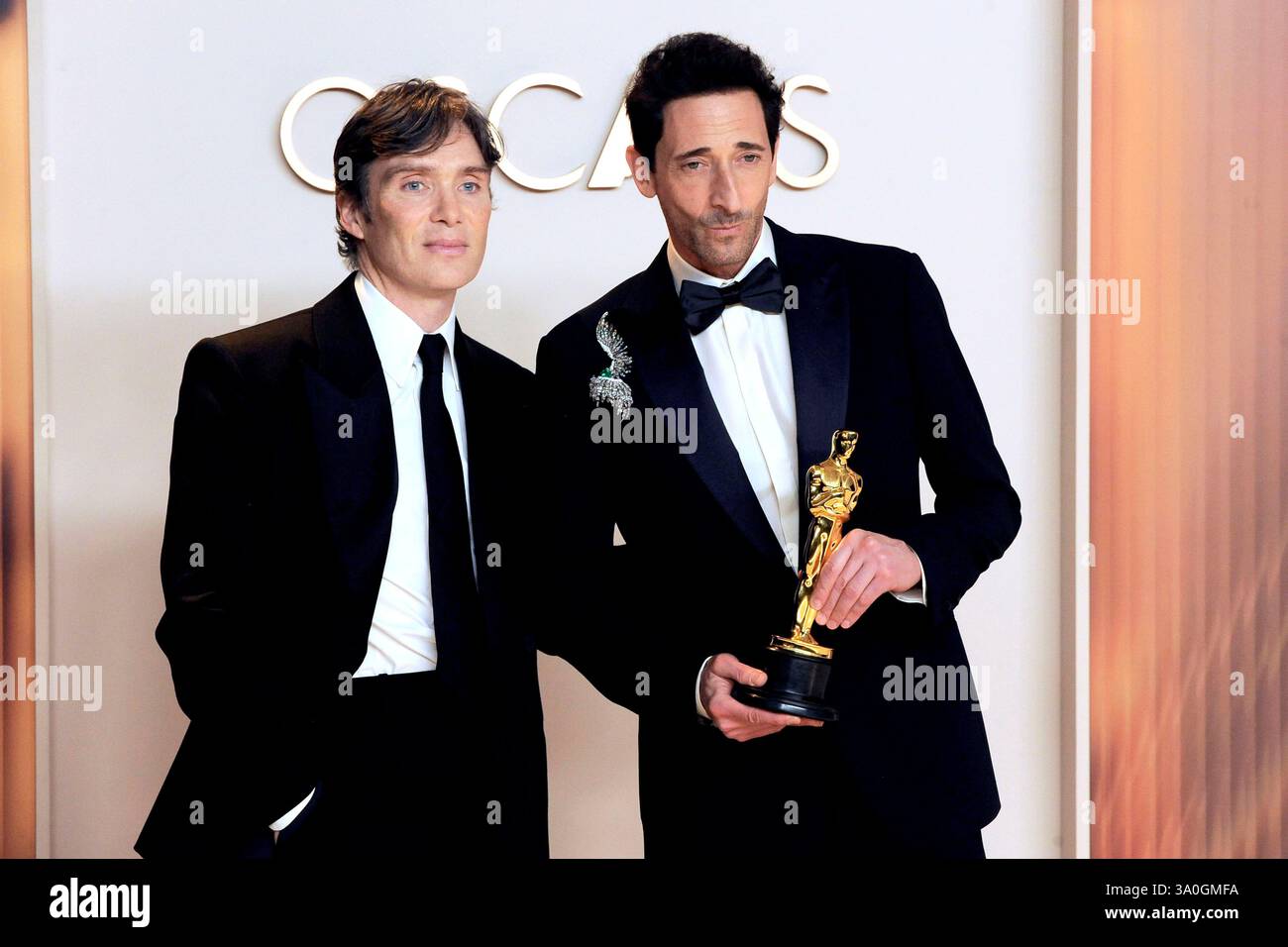 Cillian Murphy und Adrien Brody mit dem Oscar für den besten Hauptdarsteller in 