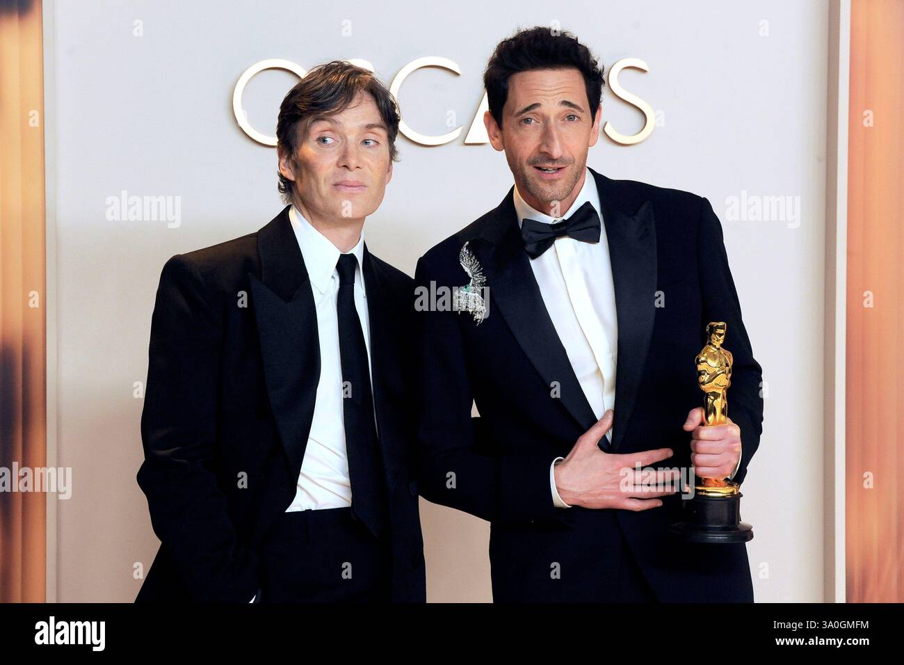 Cillian Murphy und Adrien Brody mit dem Oscar für den besten Hauptdarsteller in 
