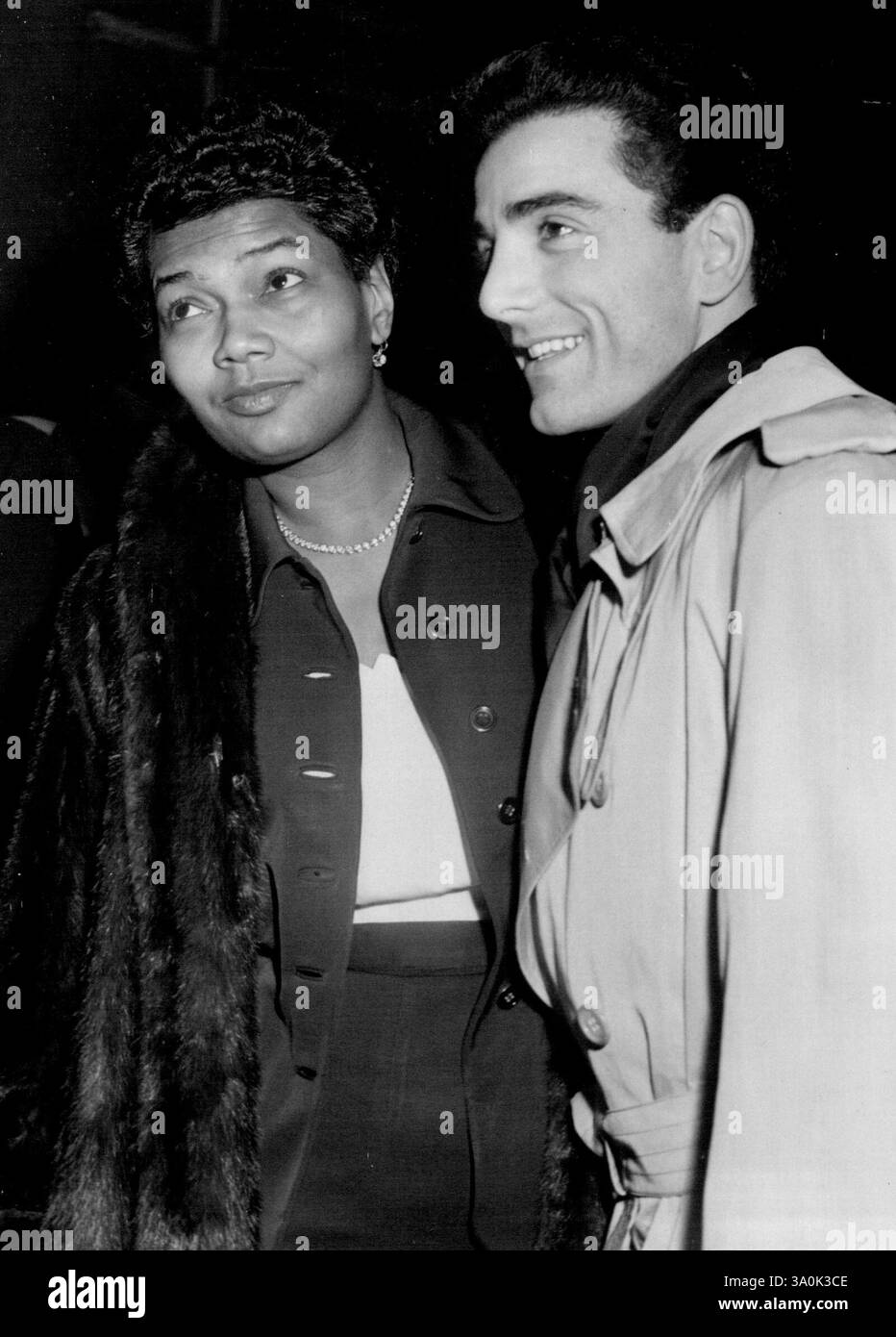 Pearl bailey hi-res stock photography and images - Alamy
