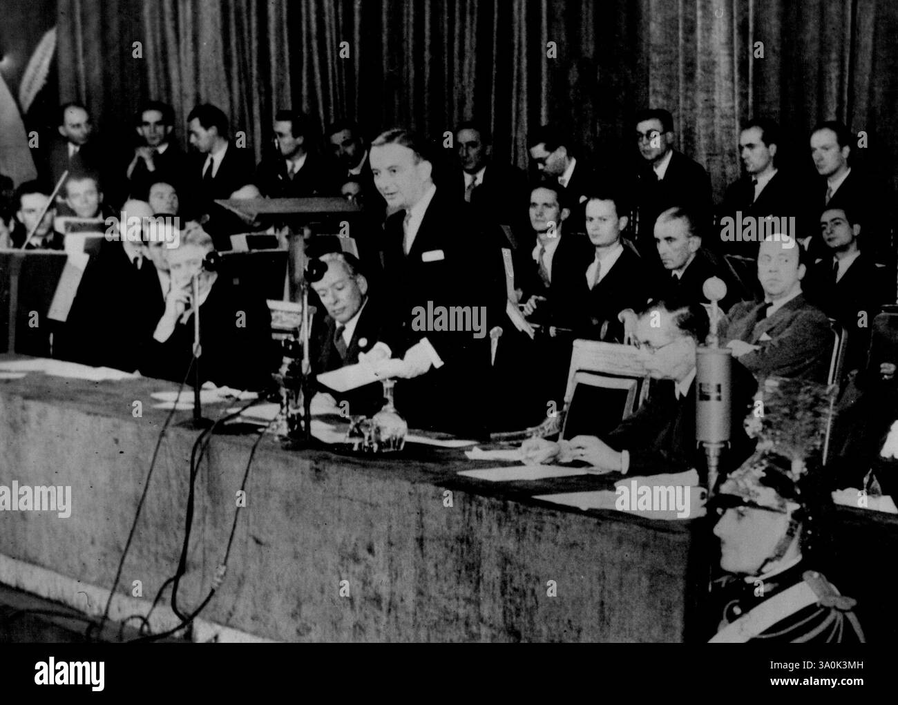 Unesco 1946 Black and White Stock Photos & Images - Alamy