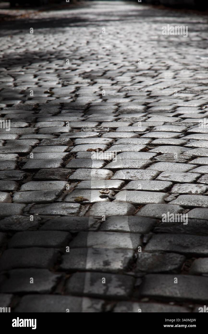 Old street line curve hi-res stock photography and images - Alamy