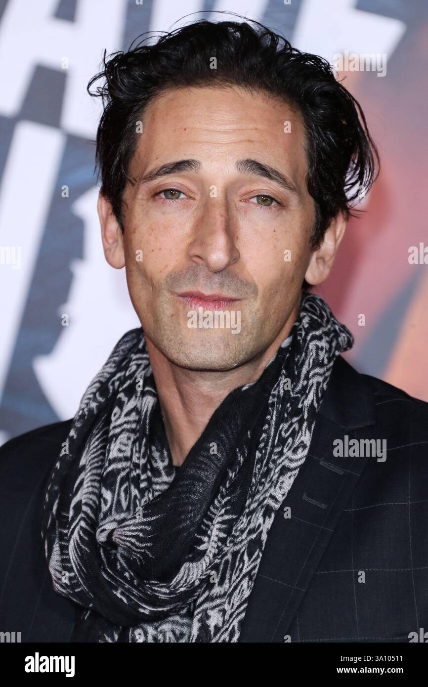 (FILE) Adrien Brody wins Oscar for Best Actor in a Leading Role for ...