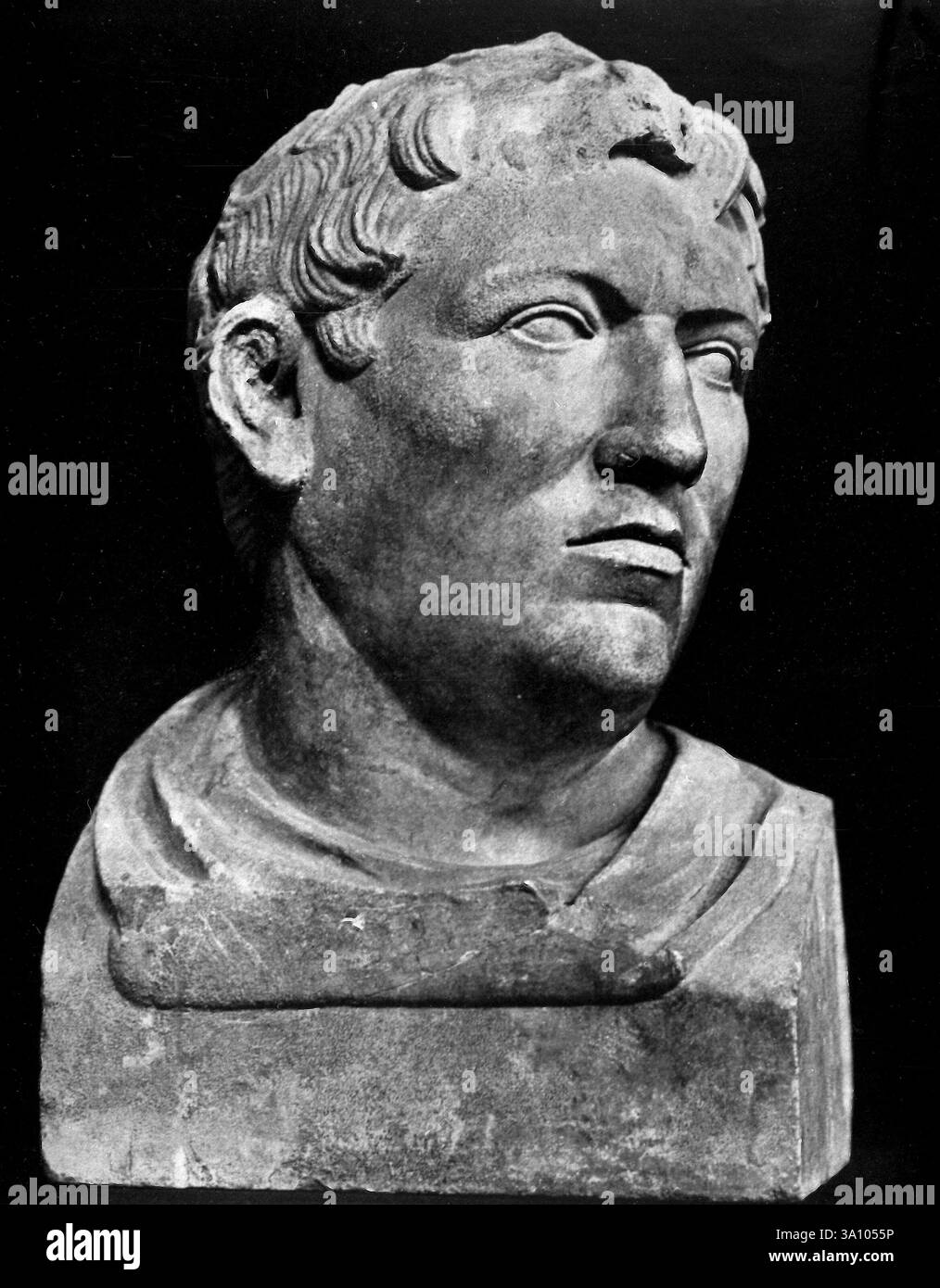 Roman General and Consul Marcus Atilius Regolus, marble bust, 200 BC ...
