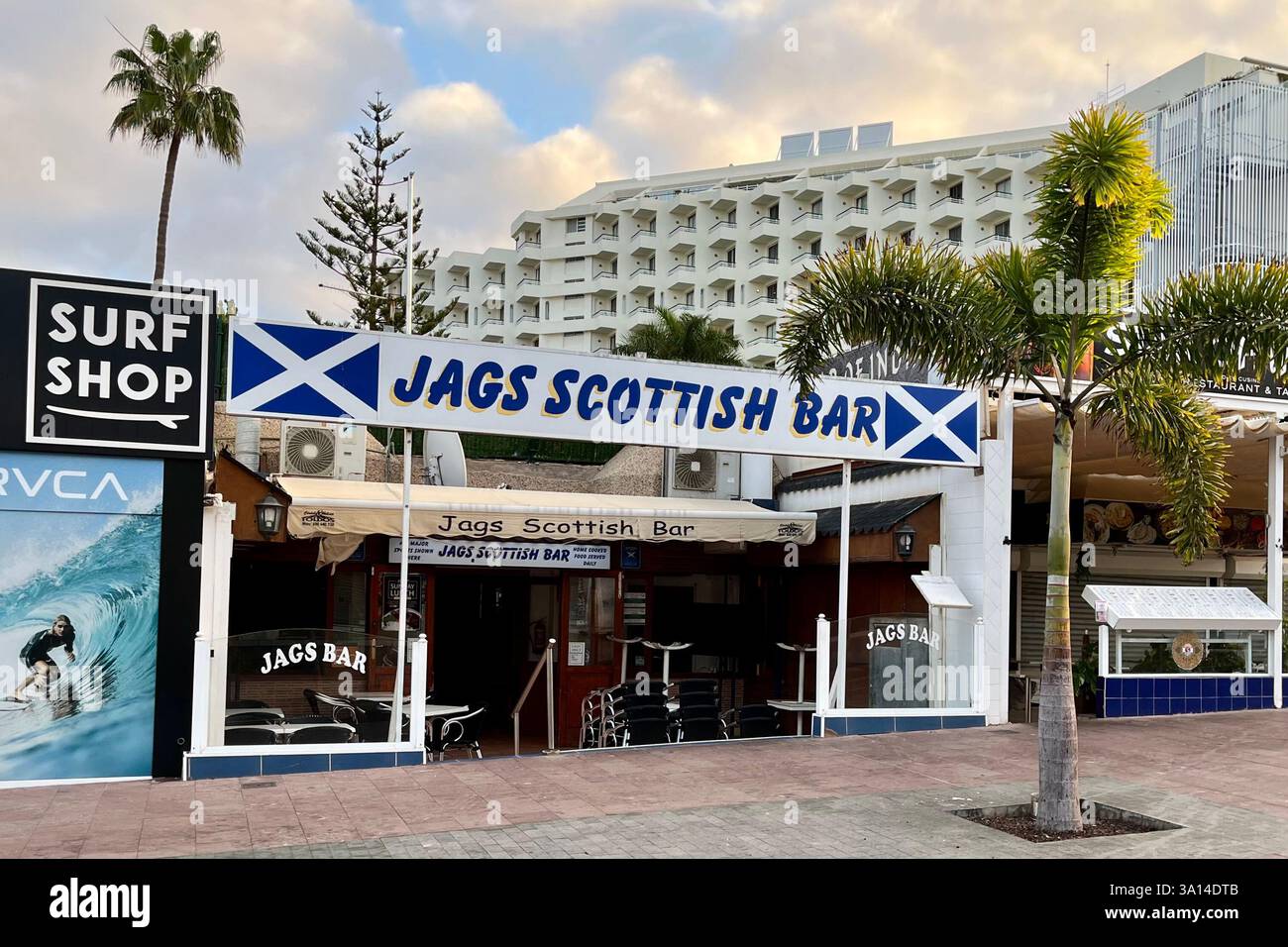 Jags Scottish Bar in Playa de las Américas. Arona, Tenerife, Canary Islands, Spain. 29th January 2025. - Smartphone Captured Stock Image