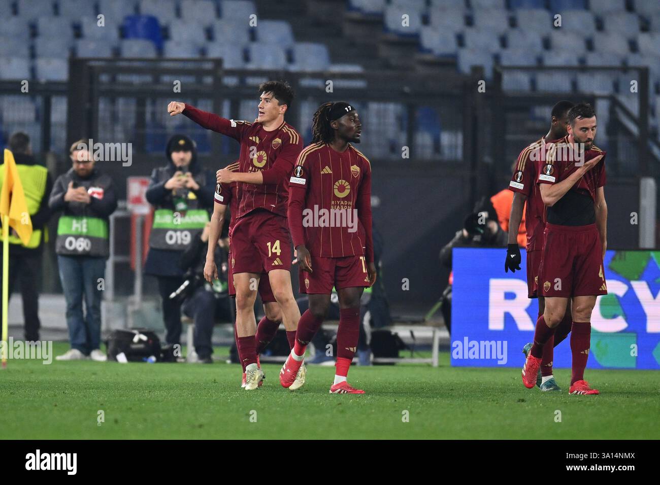 Eldor Shomurodov celebrating a goal for AS Roma