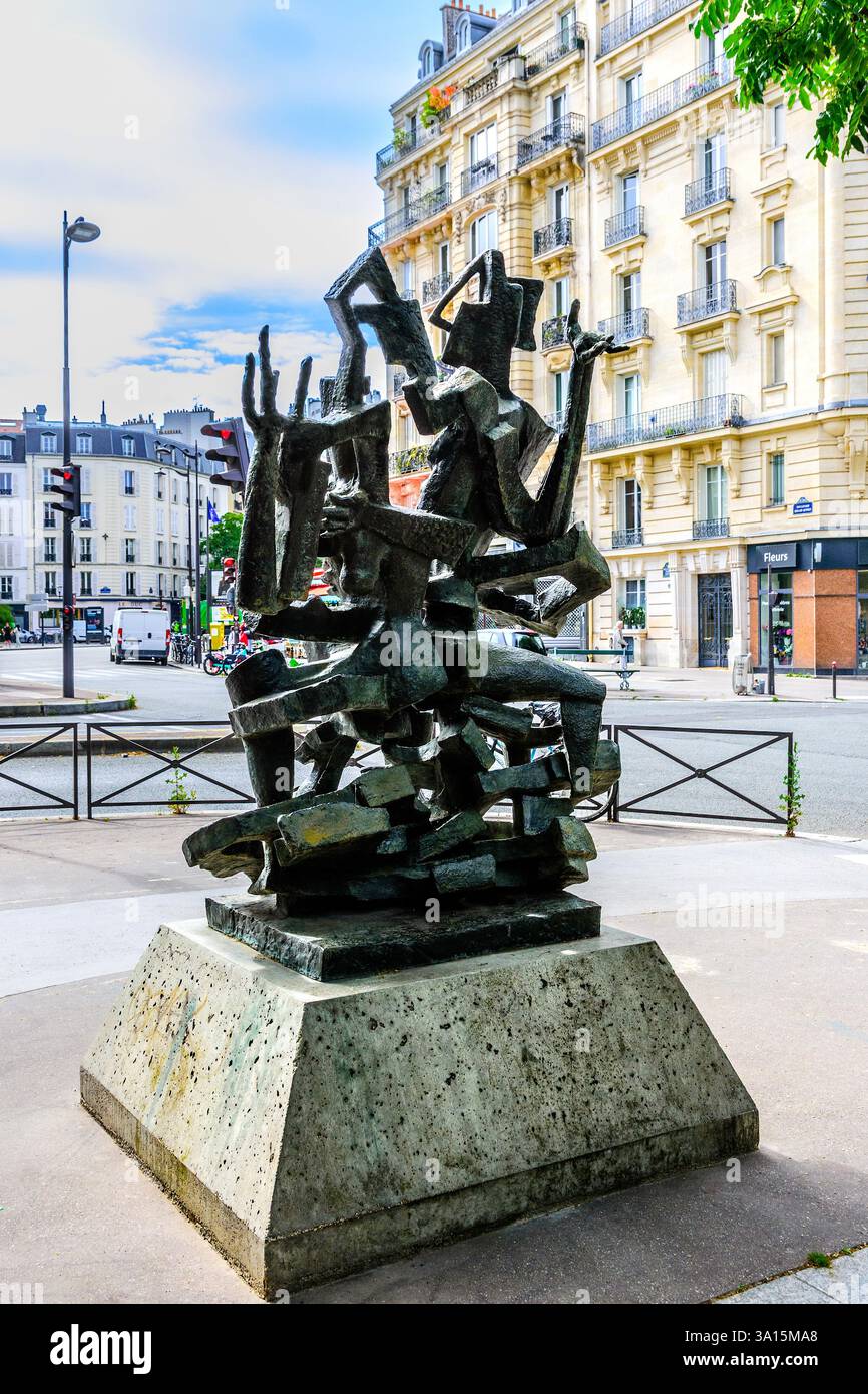 Rear view of 'La Naissance des Formes' 1958 bronze sculpture by Ossip Zadkine in Montparnasse-Raspail, Paris 75014, France. Stock Photo