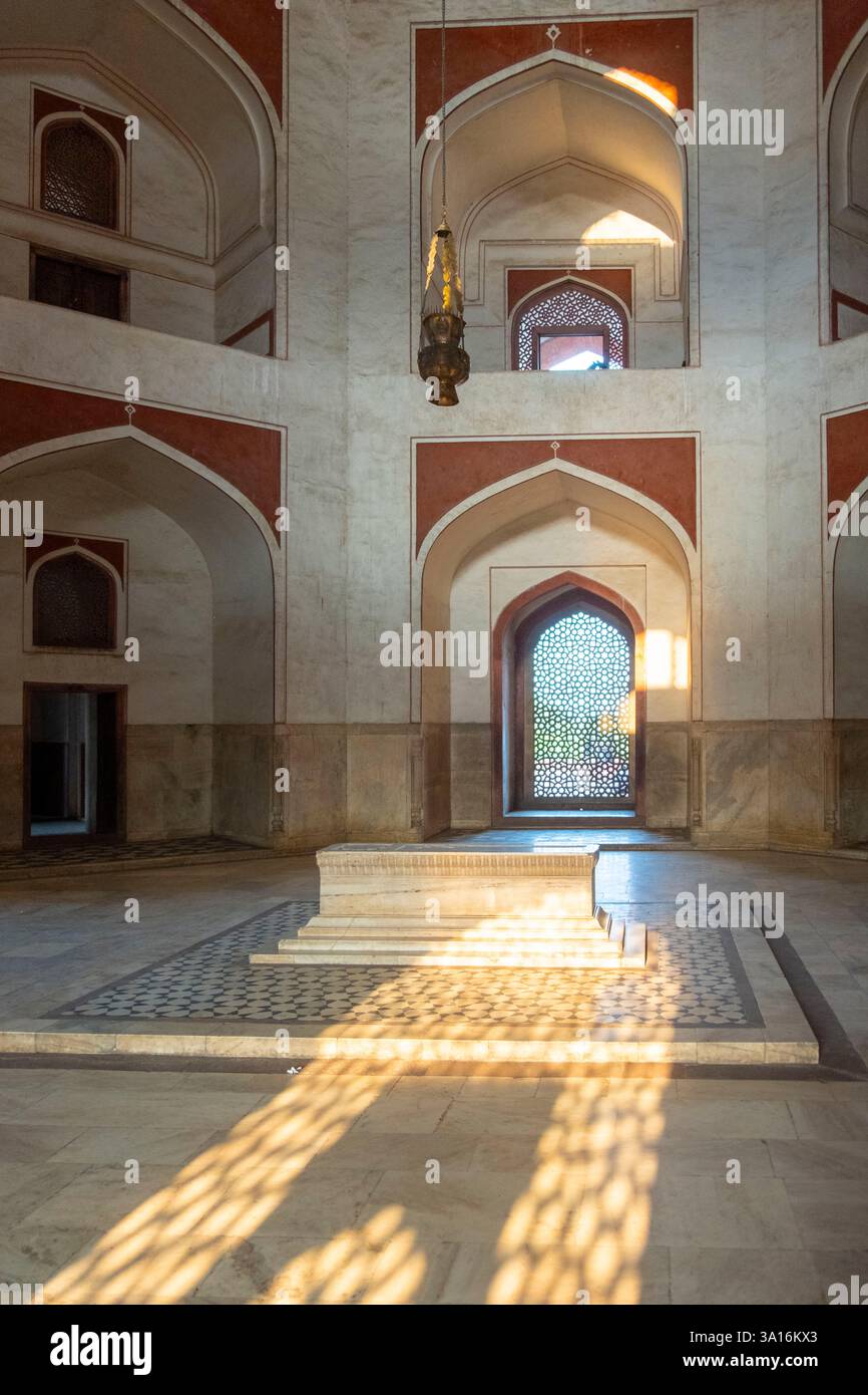 India, New Delhi, Humayun's Tomb, Mughal architecture complex listed as World Heritage by UNESCO, 16th century Humayun's Tomb Stock Photo