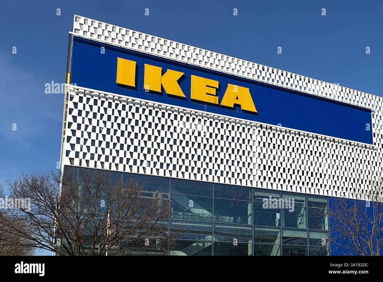 Ikea karlsruhe hi-res stock photography and images