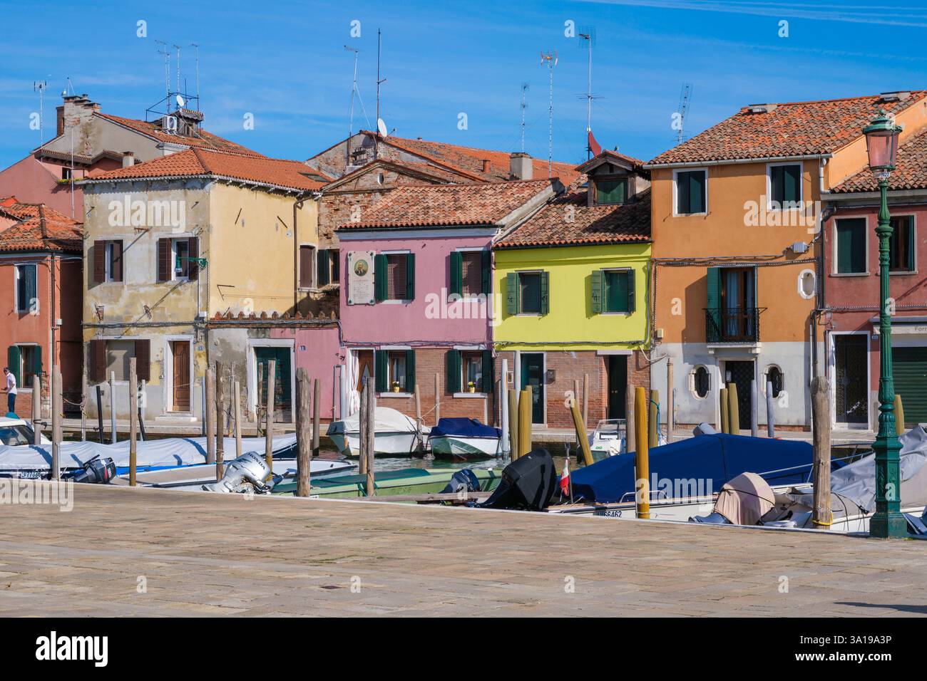 View houses small businesses hi-res stock photography and images - Alamy
