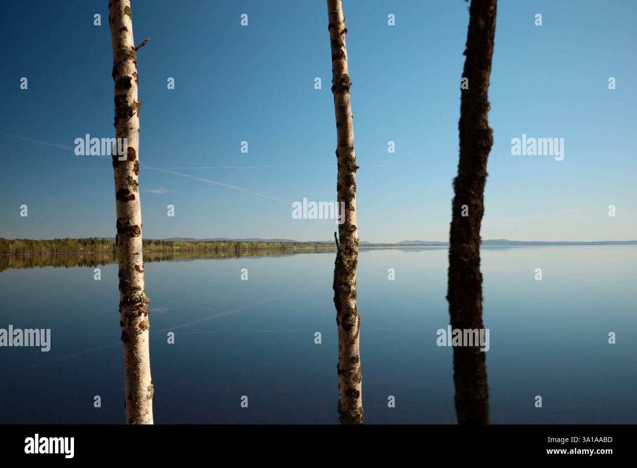 Crystal clear lake hi-res stock photography and images - Alamy