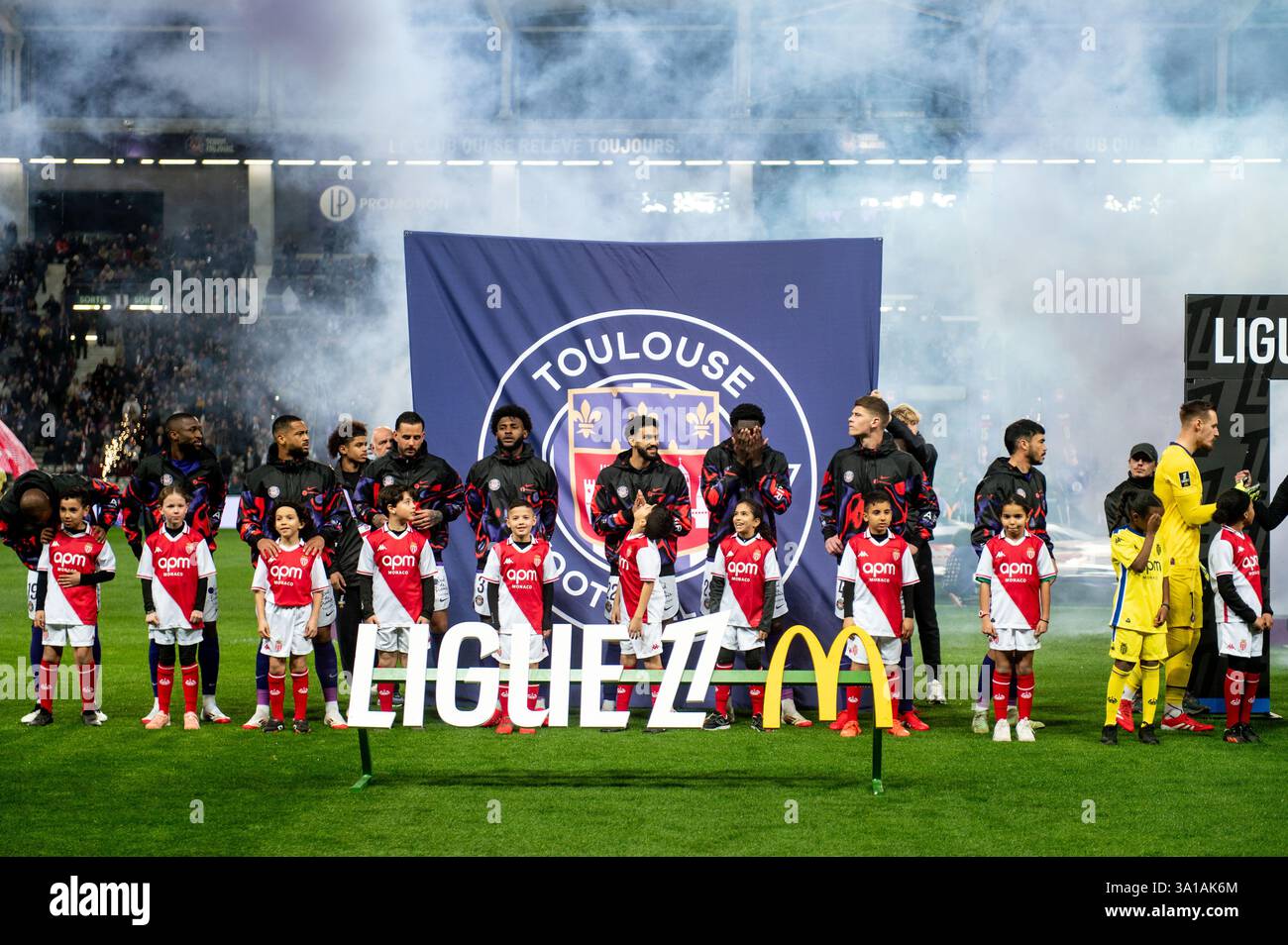 Team of Toulouse before the French championship Ligue 1 football match