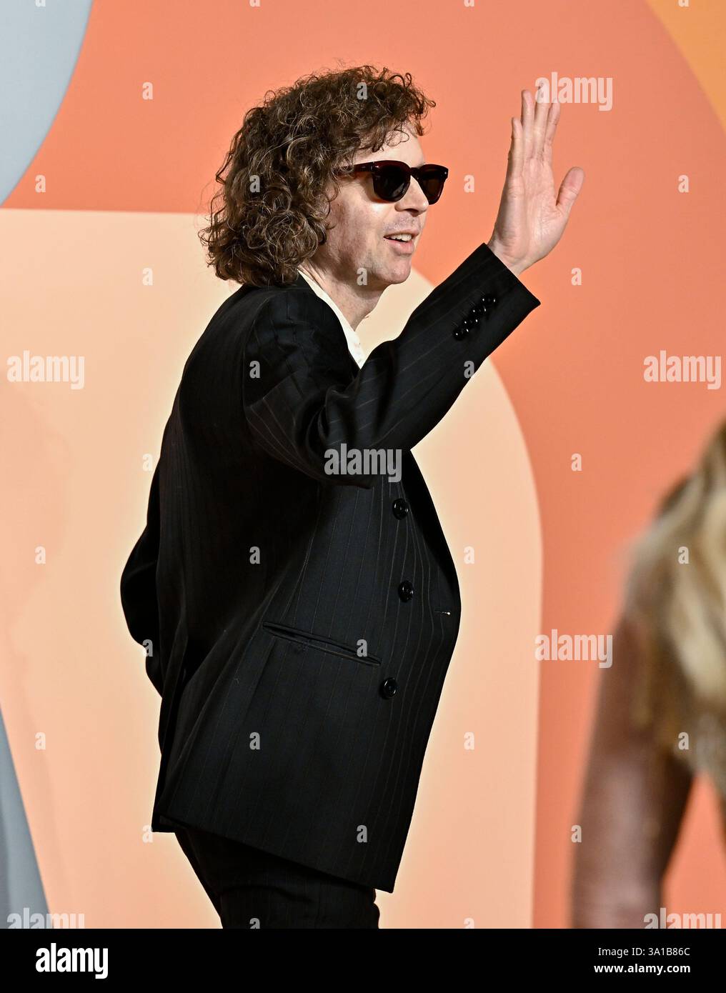 Beck Hansen arrives at the Vanity Fair Oscar Party on Sunday, March 2 ...