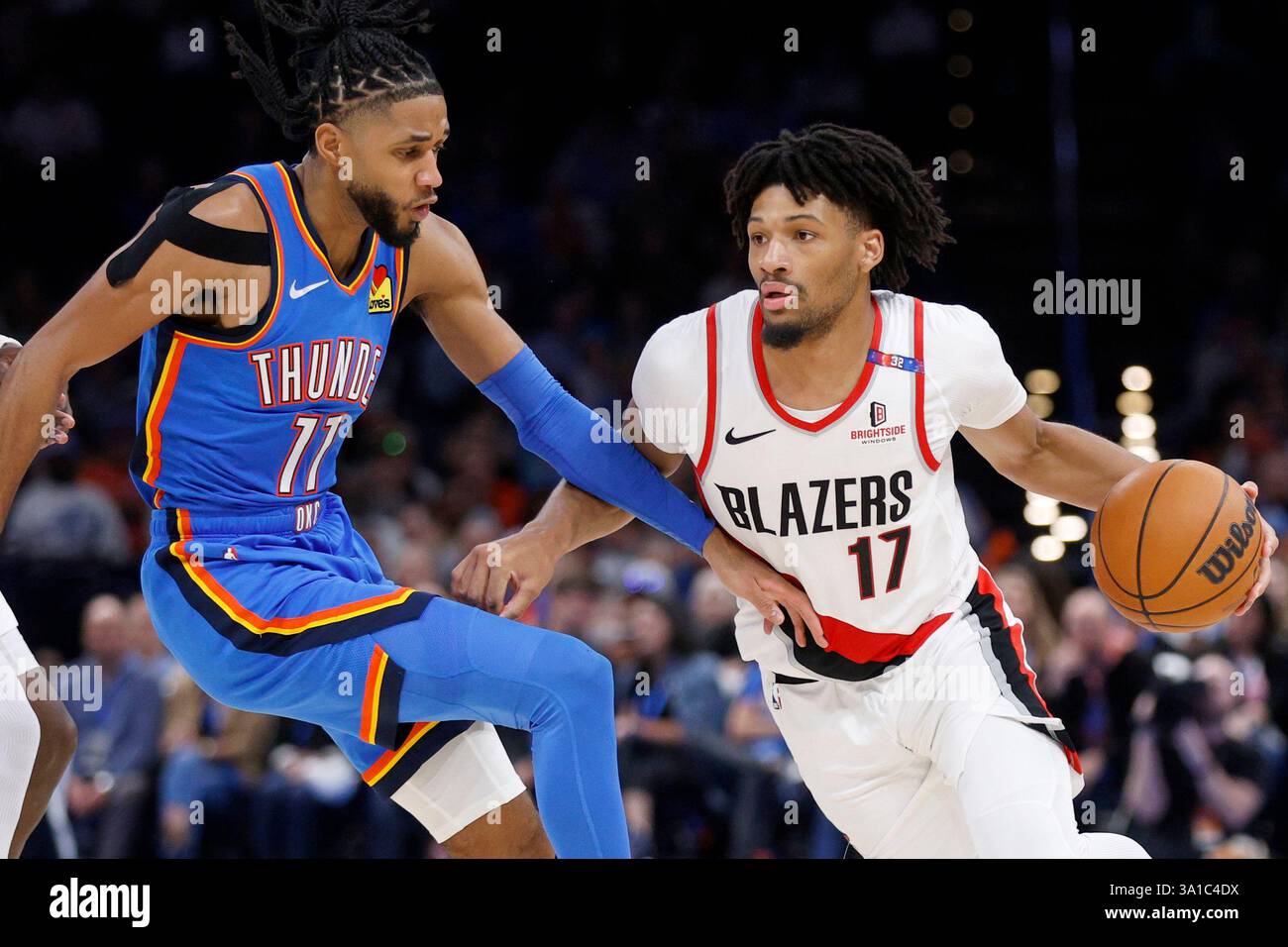 Portland Trail Blazers guard Shaedon Sharpe (17) drives against ...