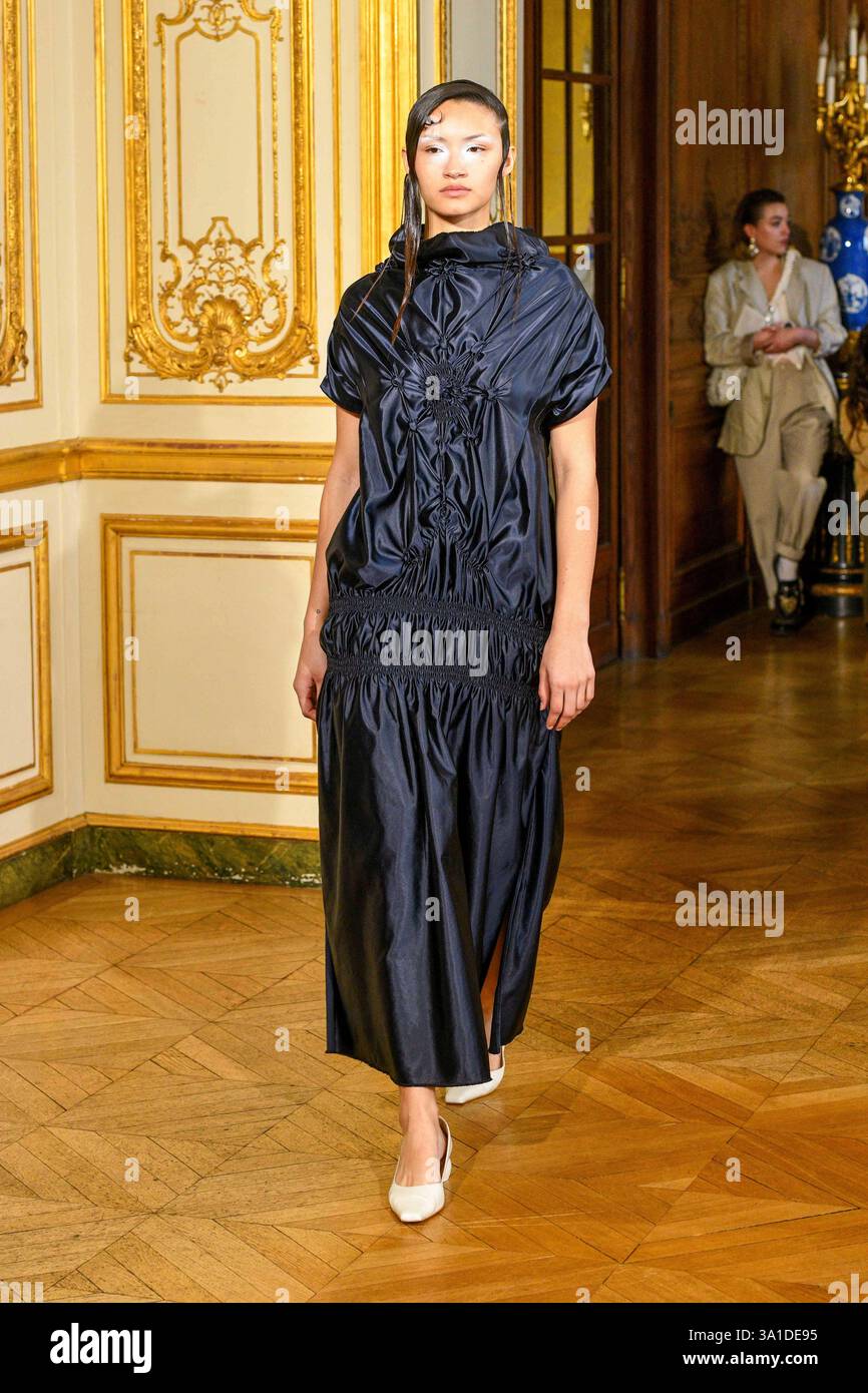 Roison: Unveiling the Mystery Trend Alert