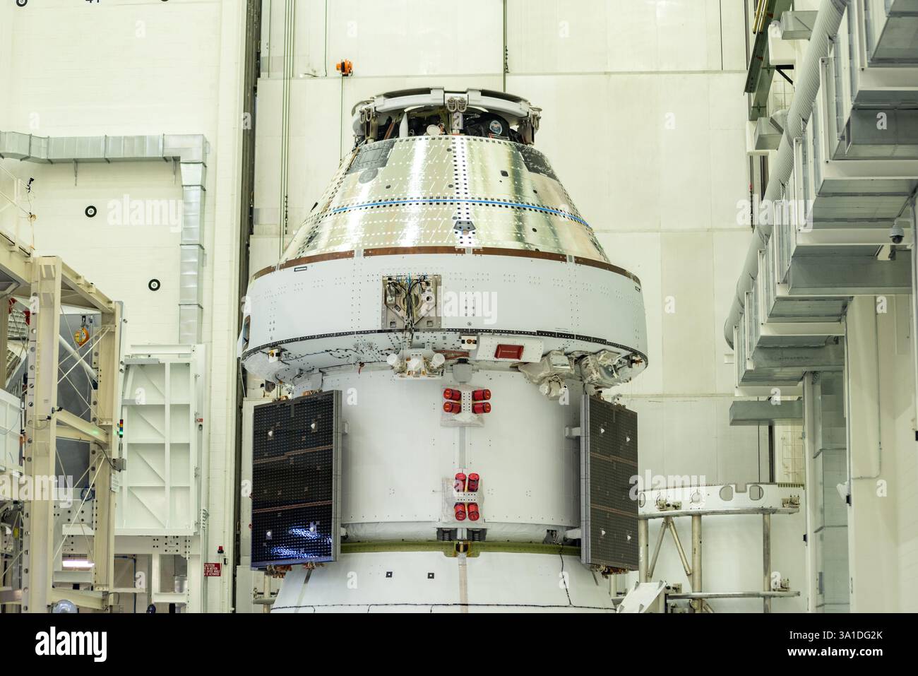 March 7, 2025: NASA's Orion Crew Capsule is seen in the Neil Armstrong Operations and Checkout Facility at NASA's Kennedy Space Center during an 'Artemis Media Event'. Credit: Brandon Moser/Alamy Live News Stock Photo