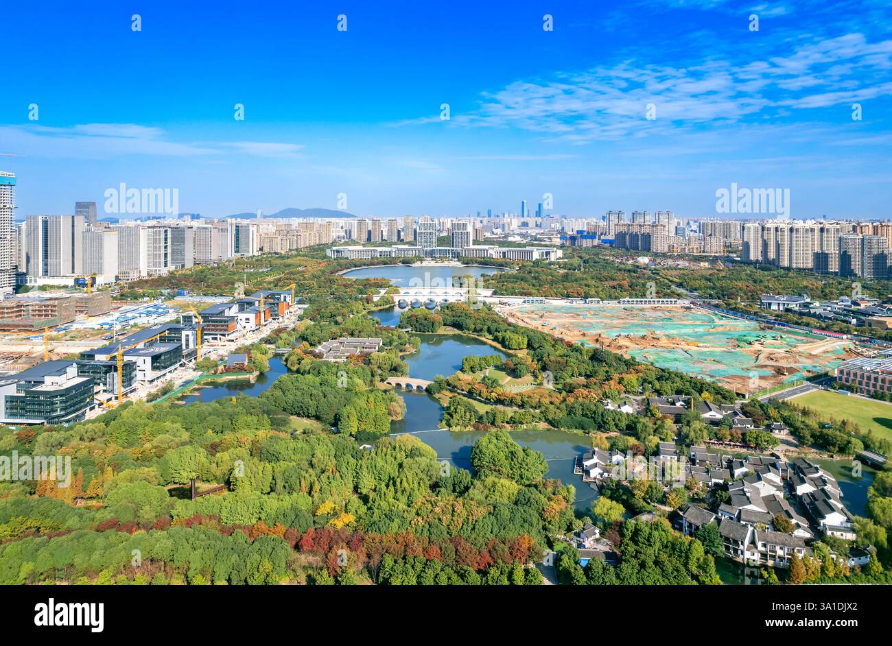 Urban environment of Shangxian River Wetland Park, Wuxi City, Jiangsu Province, China Stock Photo