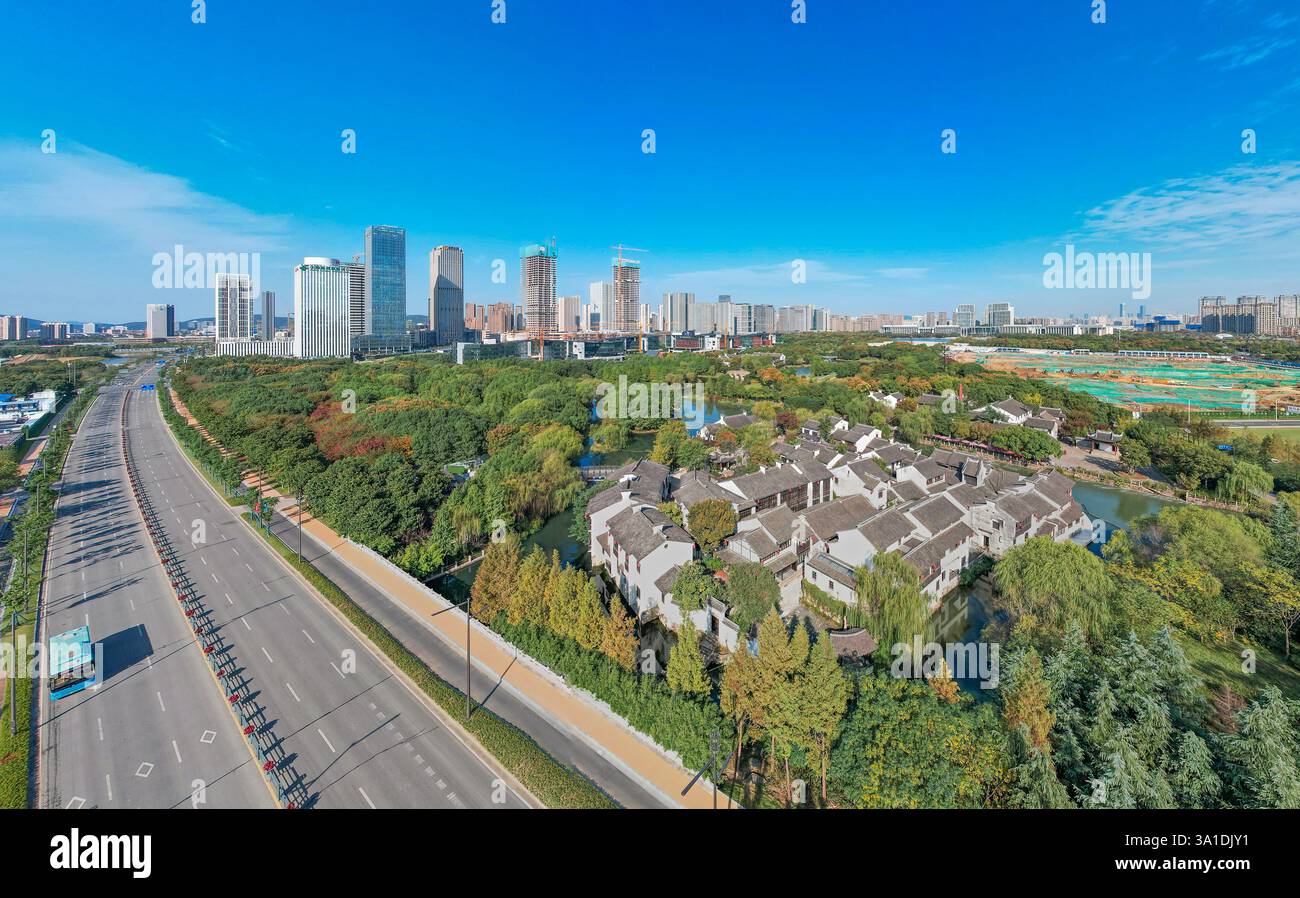 Urban environment of Shangxian River Wetland Park, Wuxi City, Jiangsu Province, China Stock Photo