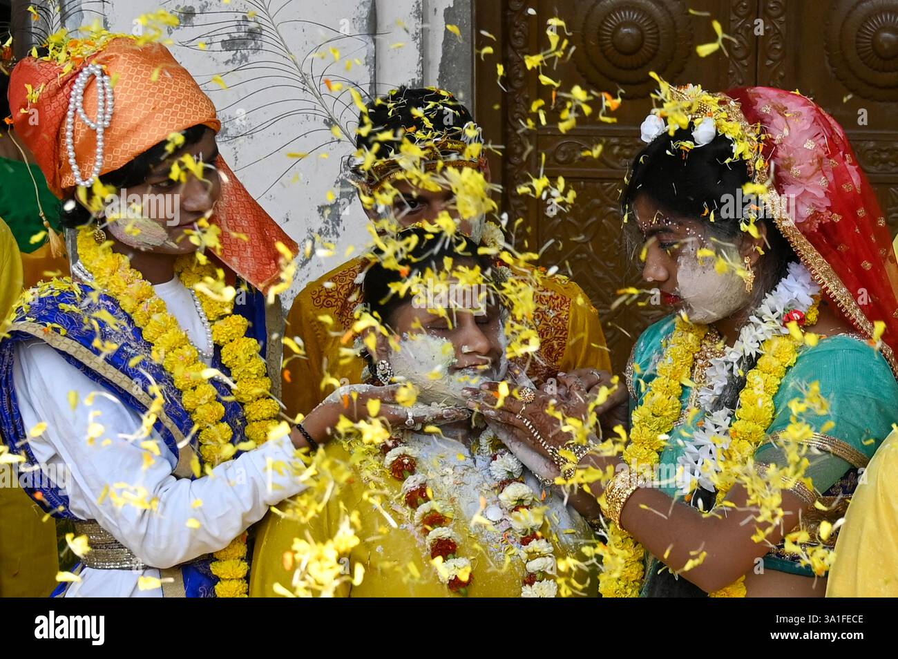 holi festival india photography